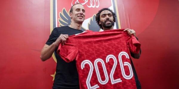 “ارتبط اسمه بدوري روشن”.. الاهلي المصرى يمدد تعاقده مع حسين الشحات